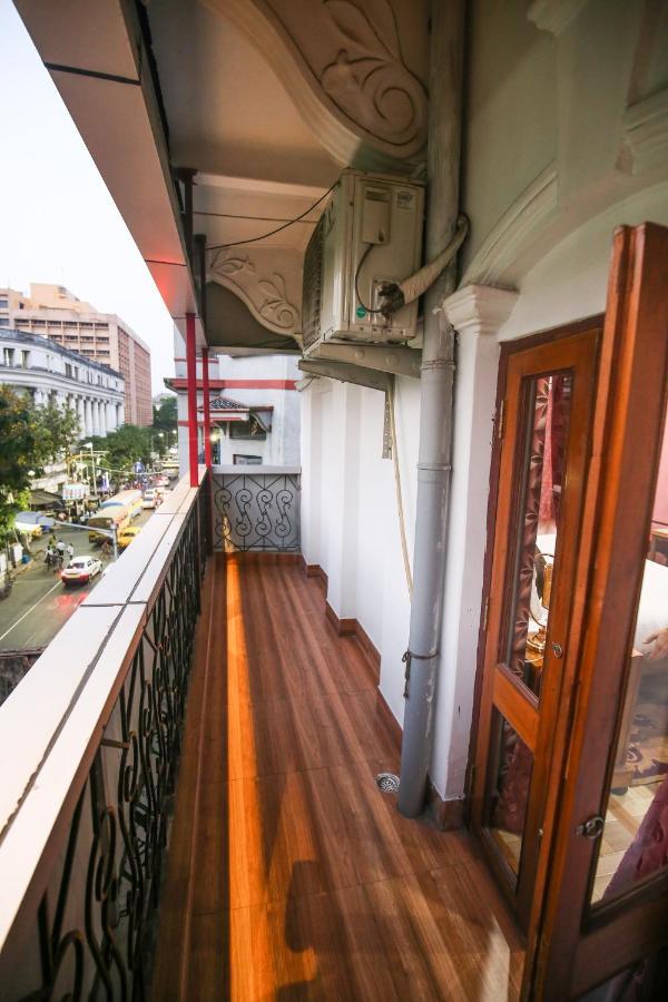 Hotel Cecil Kolkata Exterior photo